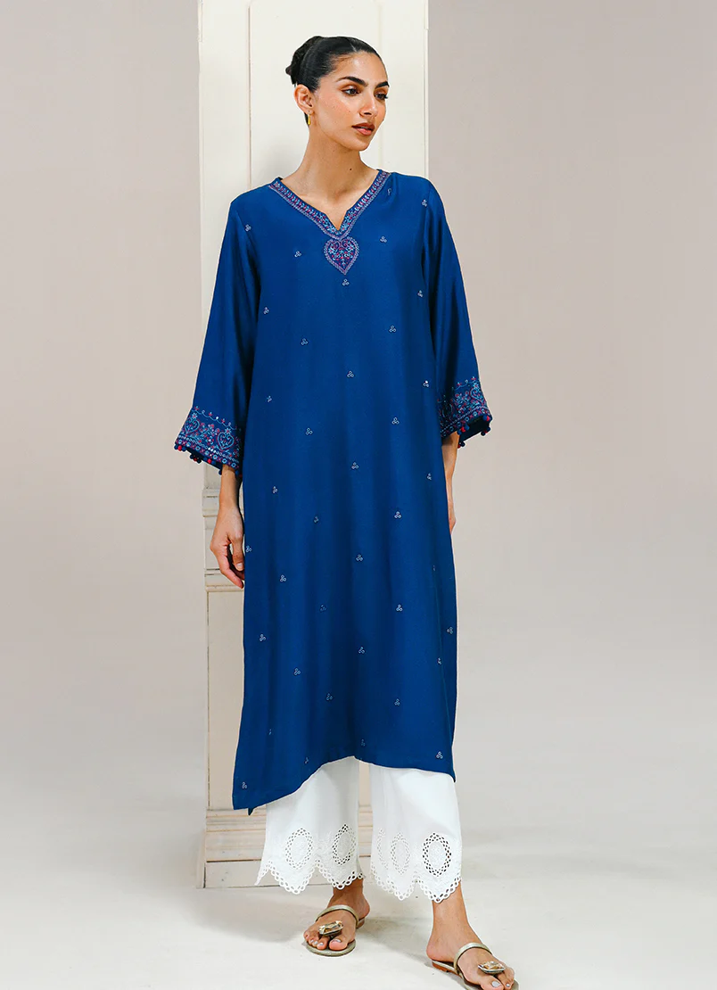 NEW ARRIVALS RTW